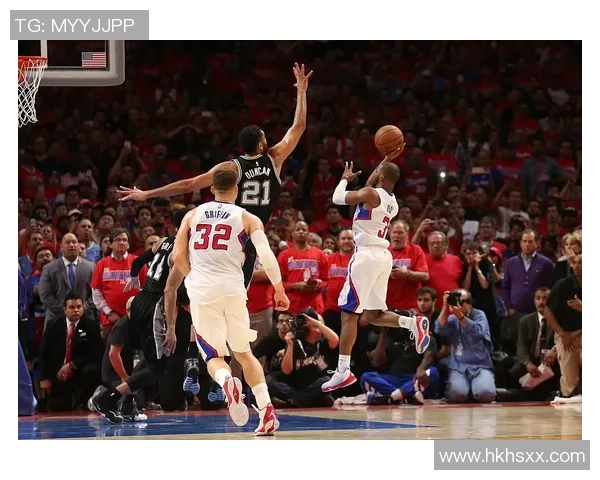 快船与马刺对决精彩回顾央视网全程直播赛场瞬间